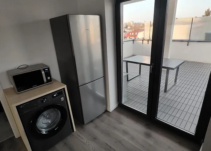 Casa Valmer Piata Victoriei- Private Parking, Parter, Spatios Si Linistit Διαμέρισμα Βουκουρέστι