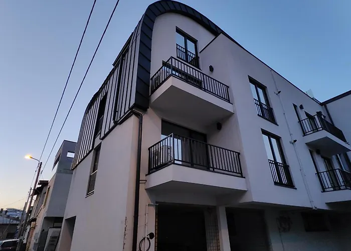 Casa Valmer Parter - Private Parking, Spatios Si Linistit Apartment