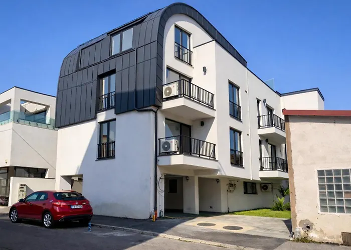 Casa Valmer A Parter Spațios, Liniște Si Confort *